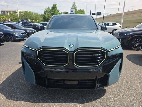 Used 2023 BMW XM w/ M Driver's Package AWD/4WD image 2