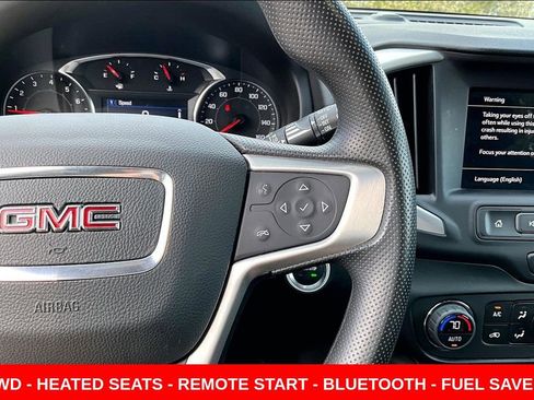 Used 2022 GMC Terrain SLE w/ Driver Convenience Package AWD/4WD image 12