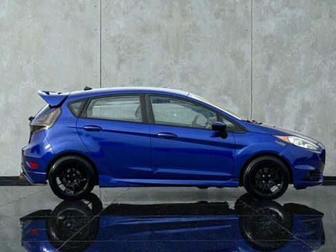 Used 2015 Ford Fiesta ST image 8