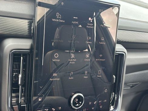 New 2026 GMC Yukon XL AT4 w/ AT4 Premium Package AWD/4WD image 36