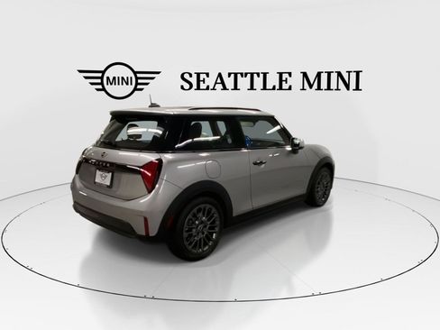 Used 2026 MINI Cooper S FWD image 11
