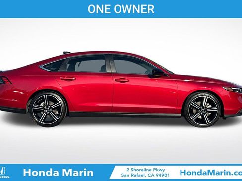 Certified 2025 Honda Accord Sport image 5