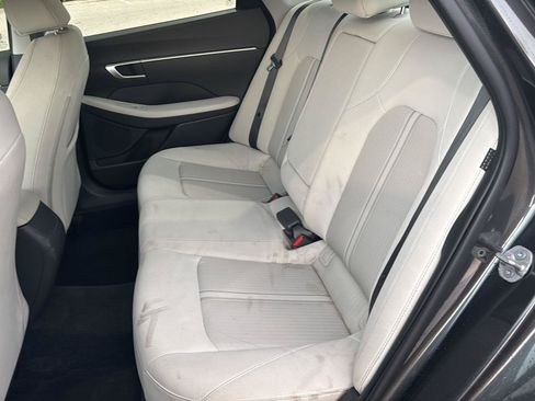 Used 2025 Hyundai Sonata SEL FWD image 10