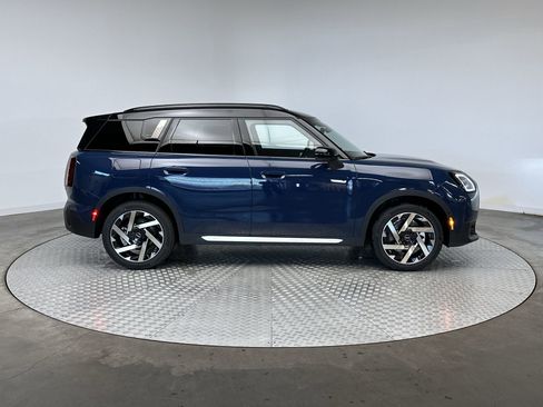 New 2026 MINI Cooper Countryman S w/ Comfort Package Max AWD/4WD image 10