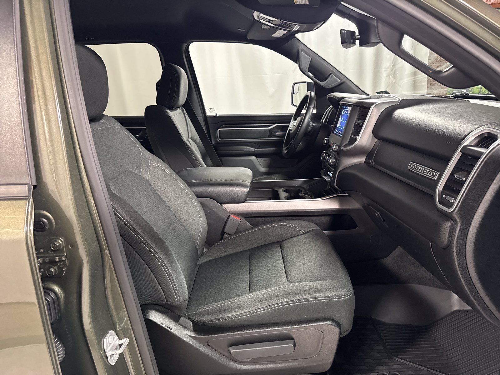 Used 2020 RAM 1500 Big Horn AWD/4WD image 27