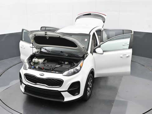 Used 2020 Kia Sportage LX FWD image 44