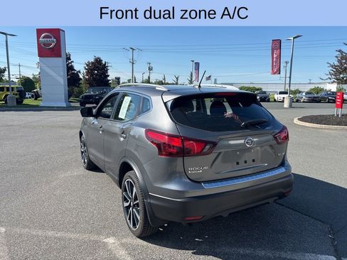 Used 2018 Nissan Rogue Sport SL AWD/4WD image 5
