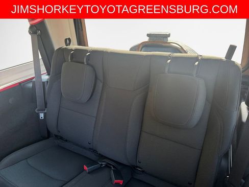 Used 2022 Jeep Wrangler Sport AWD/4WD image 24