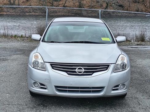 Used 2012 Nissan Altima 2.5 S image 2