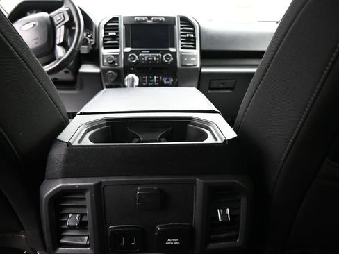 Used 2018 Ford F150 XLT w/ Equipment Group 302A Luxury AWD/4WD image 25