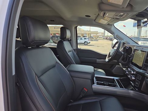 New 2025 Ford F250 Lariat w/ Lariat Ultimate Package AWD/4WD image 16