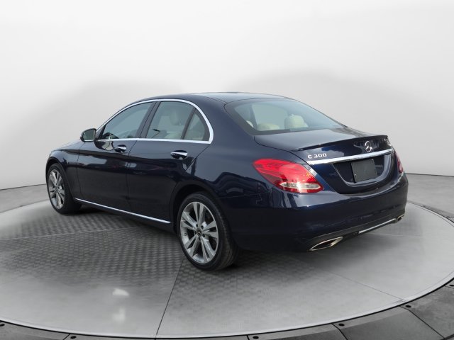 Used 2018 Mercedes-Benz C 300 4MATIC Sedan image 3