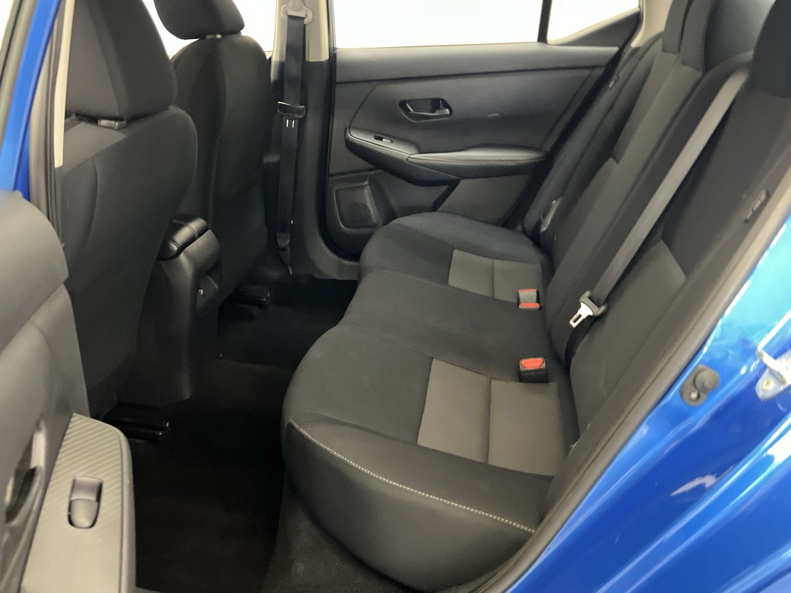 Used 2024 Nissan Sentra SV FWD image 24