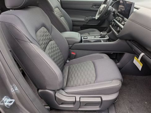 New 2026 Nissan Pathfinder SV AWD/4WD image 28