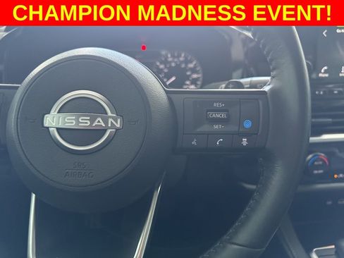 Used 2023 Nissan Pathfinder SL w/ SL Premium Package image 12