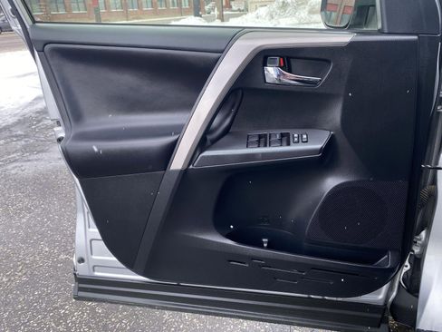 Used 2018 Toyota RAV4 XLE w/ Plus Extra Value Package image 13