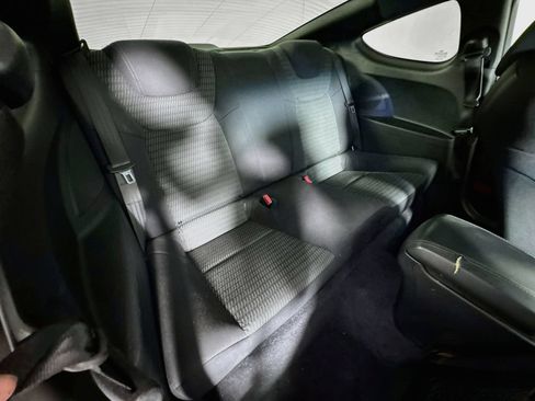 Used 2013 Hyundai Genesis 2.0T RWD image 29