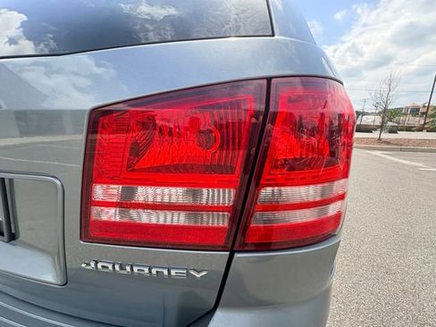 Used 2010 Dodge Journey SE w/ Popular Equipment Group FWD image 6