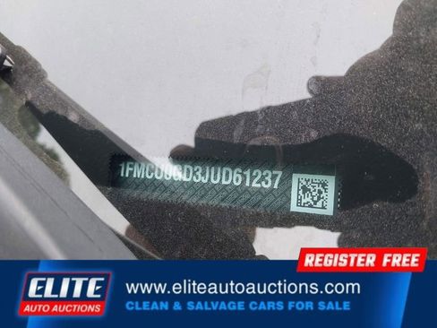 Used 2018 Ford Escape SE w/ Ford Safe & Smart Package image 18