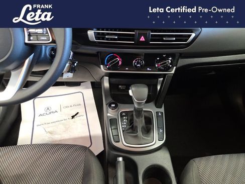 Used 2022 Kia Seltos LX AWD/4WD image 12