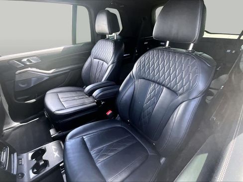 Used 2019 BMW X7 xDrive50i w/ Dynamic Handling Package AWD/4WD image 19