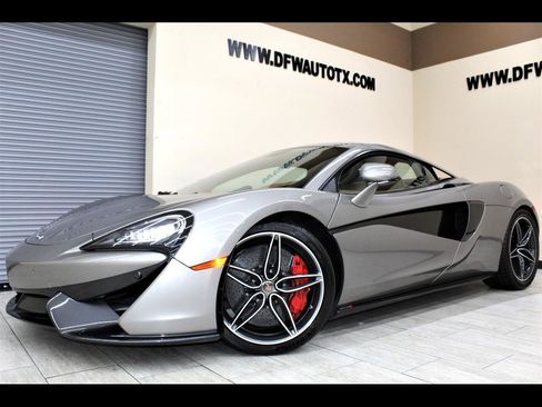 Used 2017 McLaren 570S Coupe image 1