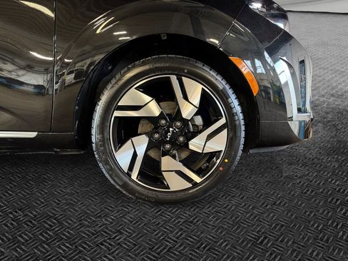 Certified 2023 Kia Soul GT-Line FWD image 11