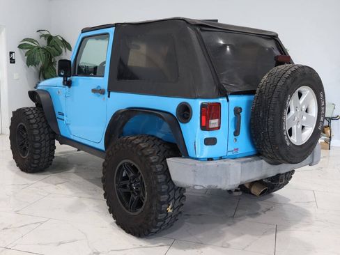 Used 2017 Jeep Wrangler Sport AWD/4WD image 5