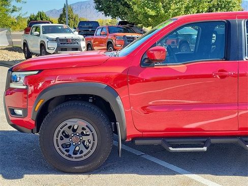 Certified 2025 Nissan Frontier PRO-4X image 8