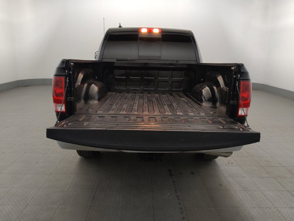 Used 2023 RAM 1500 Classic SLT w/ Trailer & Traction Group AWD/4WD image 29