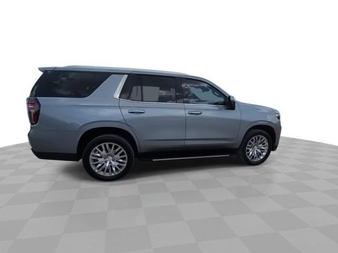 Used 2023 Chevrolet Tahoe LT w/ Luxury Package AWD/4WD image 9