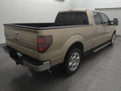 Used 2014 Ford F150 Lariat w/ Lariat Chrome Package image 9