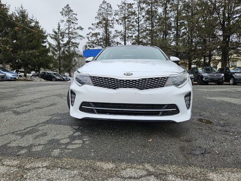 Used 2018 Kia Optima S w/ Panoramic Sunroof Package image 8