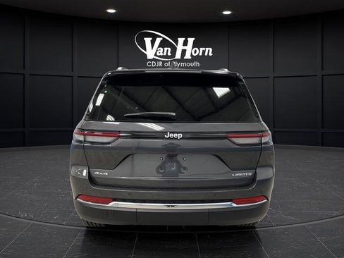 New 2025 Jeep Grand Cherokee Limited w/ Trailer Tow Package image 14