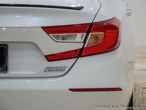 Used 2021 Honda Accord Sport Special Edition image 8