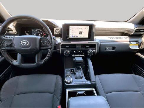 Used 2025 Toyota Tacoma SR5 AWD/4WD image 14