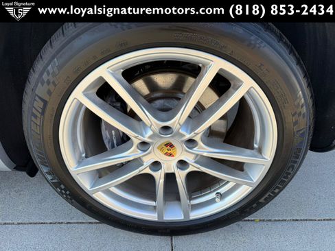 Used 2021 Porsche Cayenne E-Hybrid AWD/4WD image 12