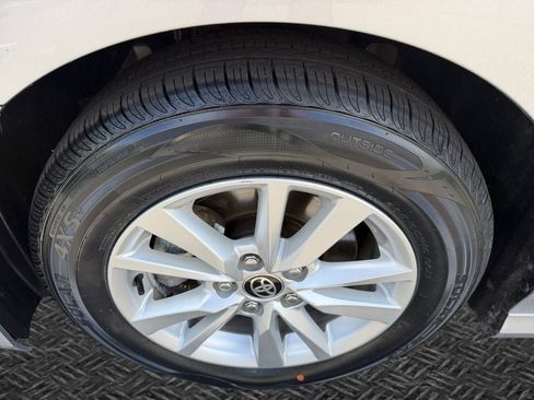 Certified 2025 Toyota Camry LE FWD image 11