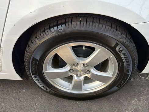 Used 2014 Chevrolet Cruze LT FWD image 15
