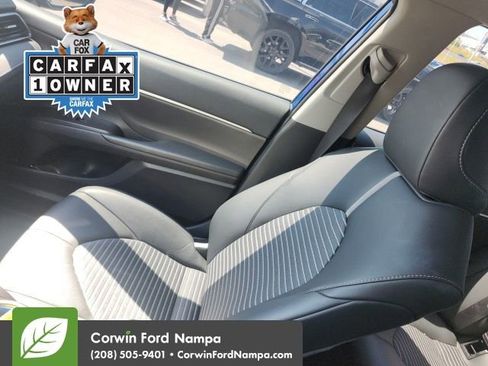Used 2024 Toyota Camry SE w/ Convenience Package FWD image 20