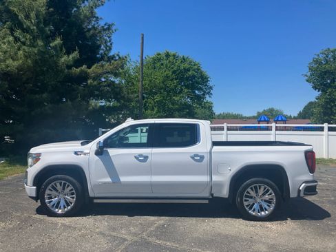 Used 2020 GMC Sierra 1500 Denali w/ Denali Ultimate Package AWD/4WD image 2