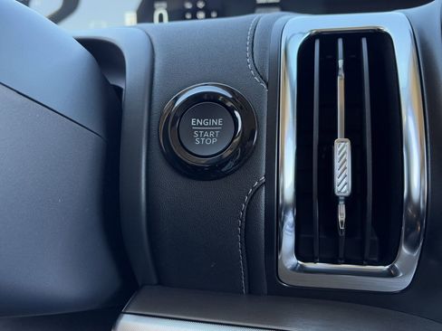 New 2026 Ford Expedition Max Platinum w/ Driver's Package image 16