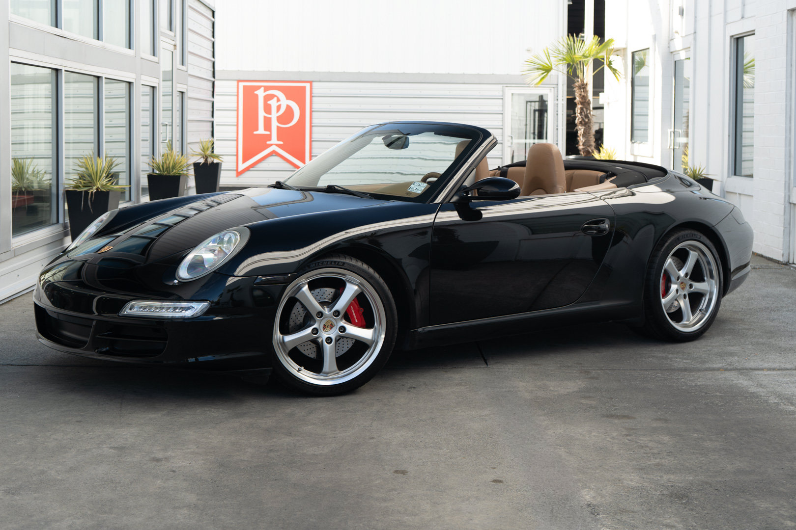 Used 2006 Porsche 911 Carrera S RWD image 2