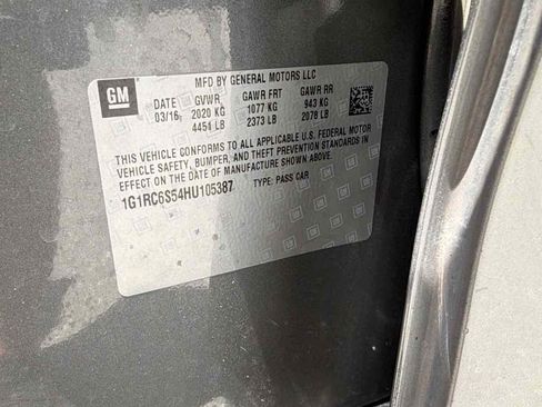 Used 2017 Chevrolet Volt LT w/ Comfort Package FWD image 20