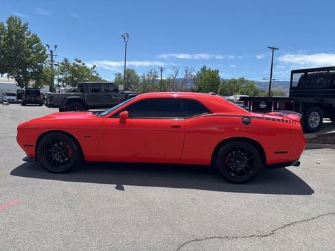 Used 2020 Dodge Challenger R/T RWD image 5