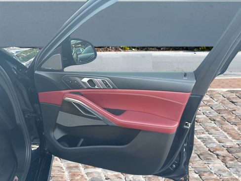 Used 2020 BMW X6 M50i w/ Executive Package image 42