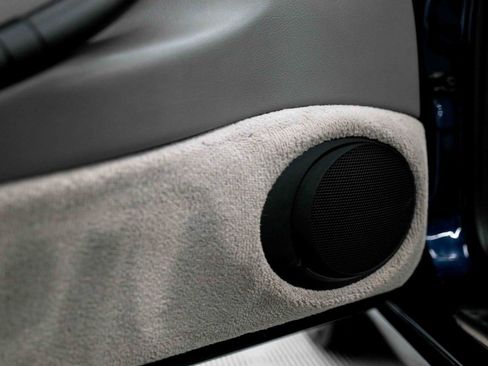 Used 2001 Porsche Boxster RWD image 49