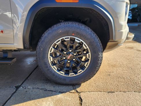 New 2026 GMC Canyon AT4 image 51