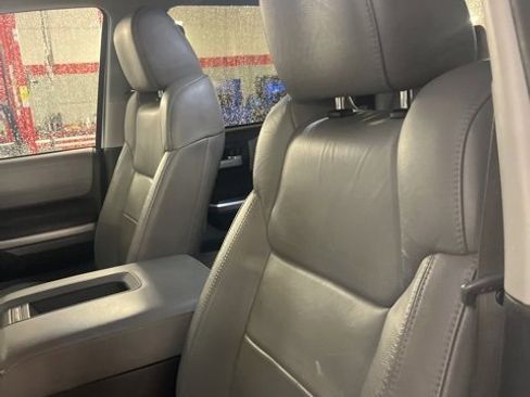 Used 2017 Toyota Tundra Limited image 12