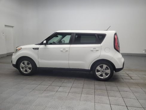 Used 2019 Kia Soul FWD image 3